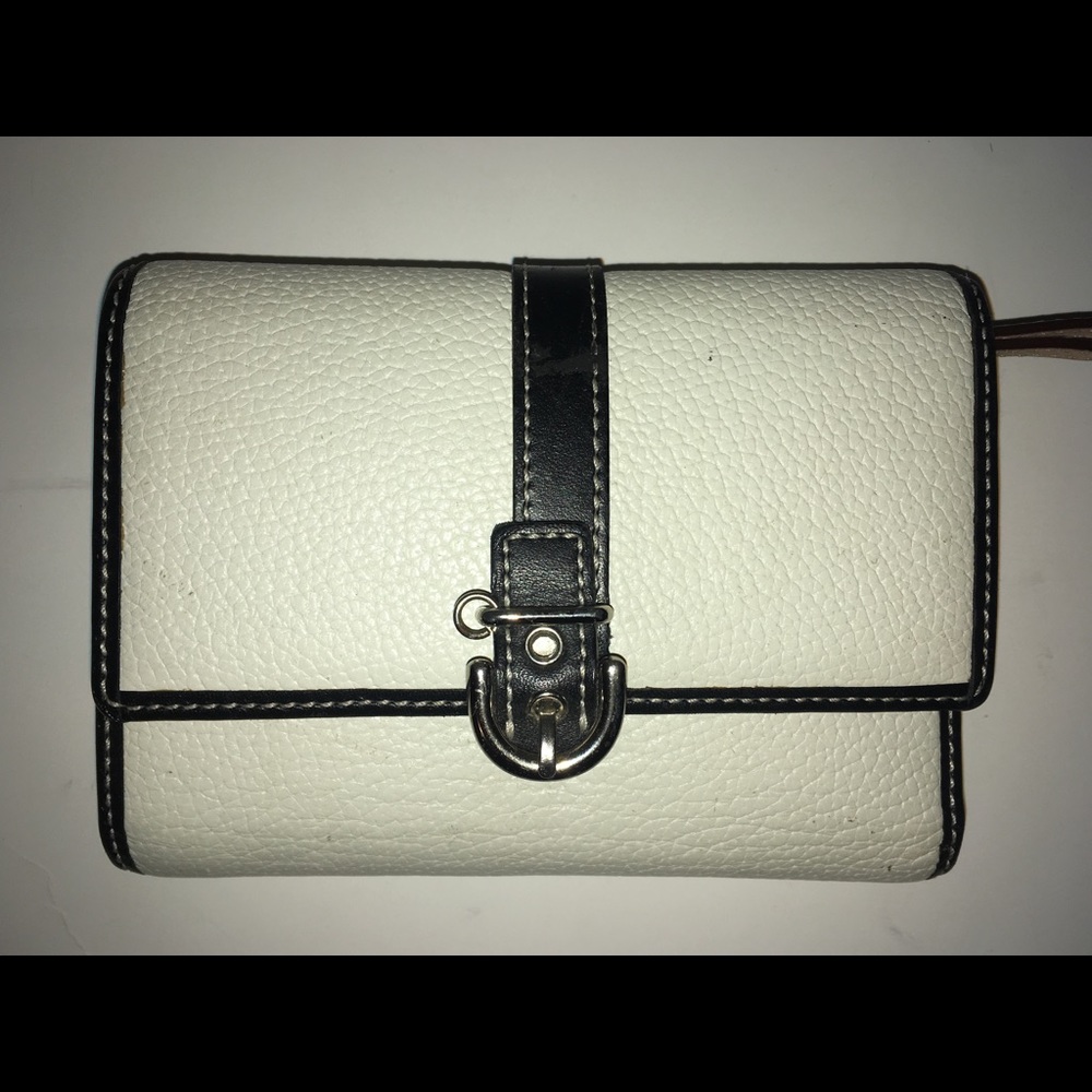 COACH Wallet White With Black Strip Leather
